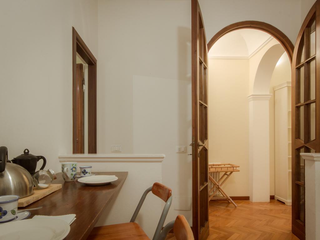 Charming Suite Ponte Vecchio Florence Exterior photo