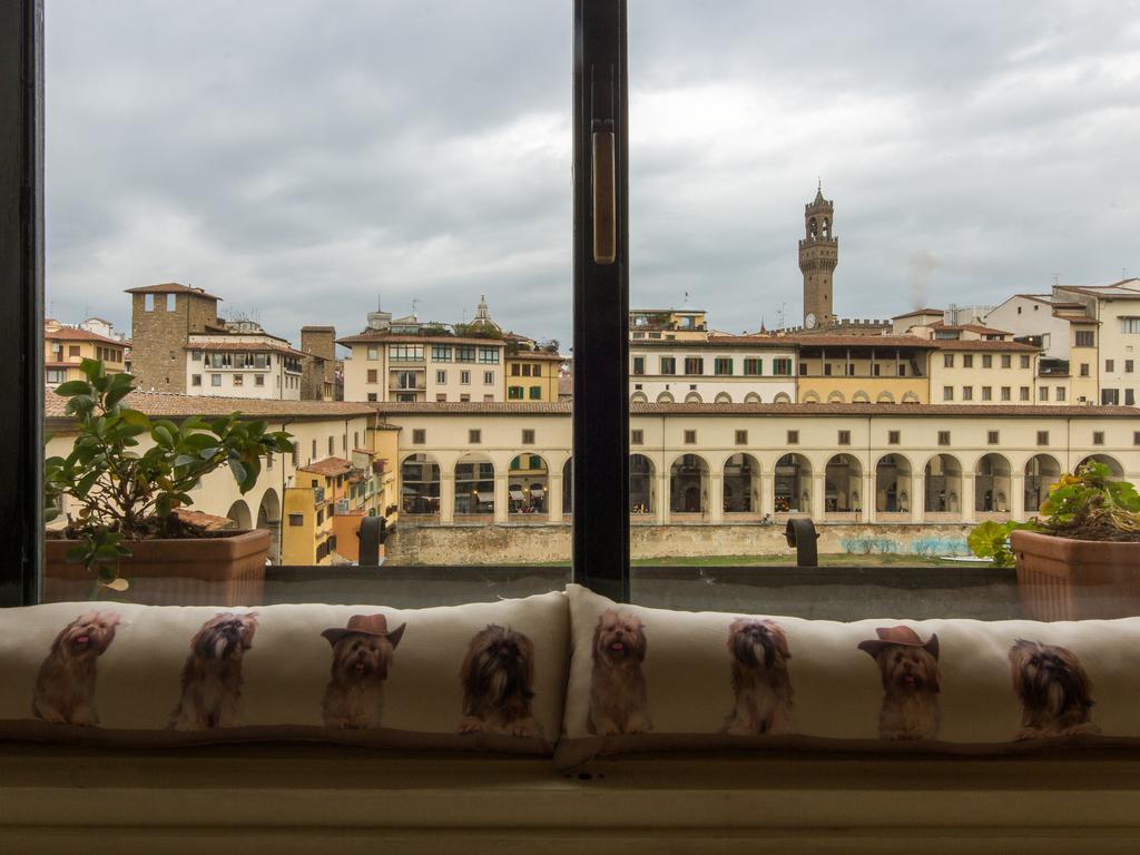 Charming Suite Ponte Vecchio Florence Exterior photo