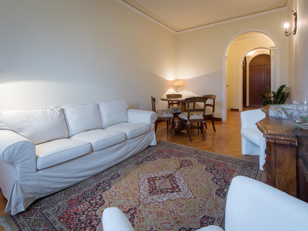 Charming Suite Ponte Vecchio Florence Exterior photo