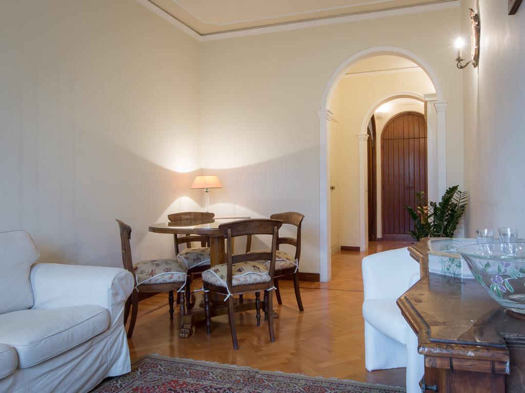 Charming Suite Ponte Vecchio Florence Exterior photo